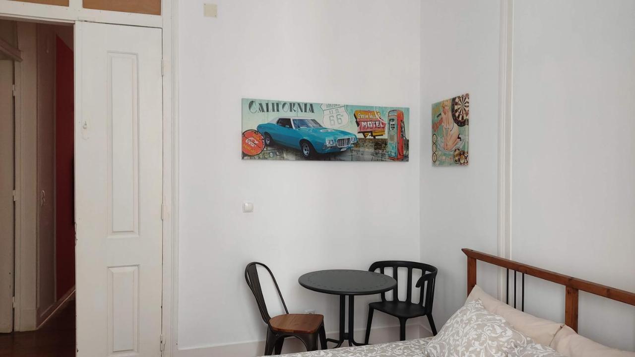 Guest house No Limit Alfama Lisbon